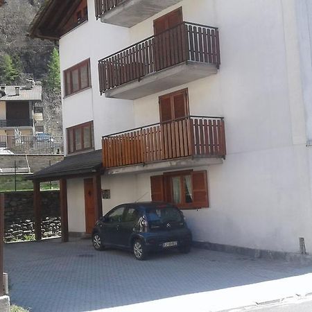 Caldo Relax Apartment Campodolcino Ngoại thất bức ảnh