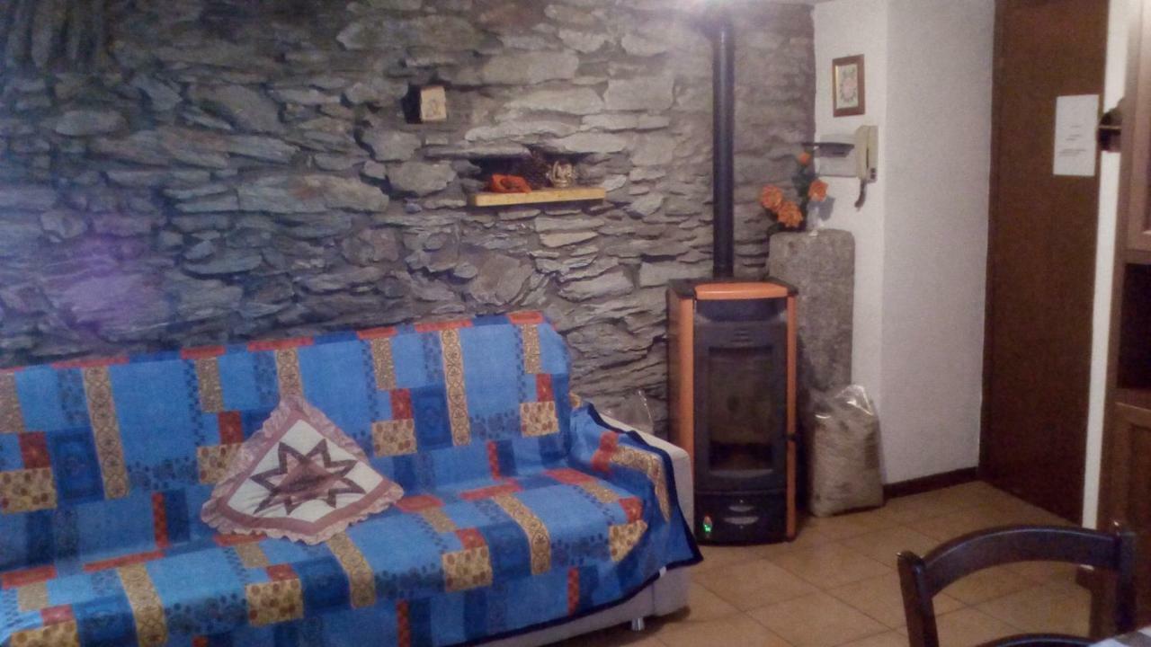 Caldo Relax Apartment Campodolcino Ngoại thất bức ảnh